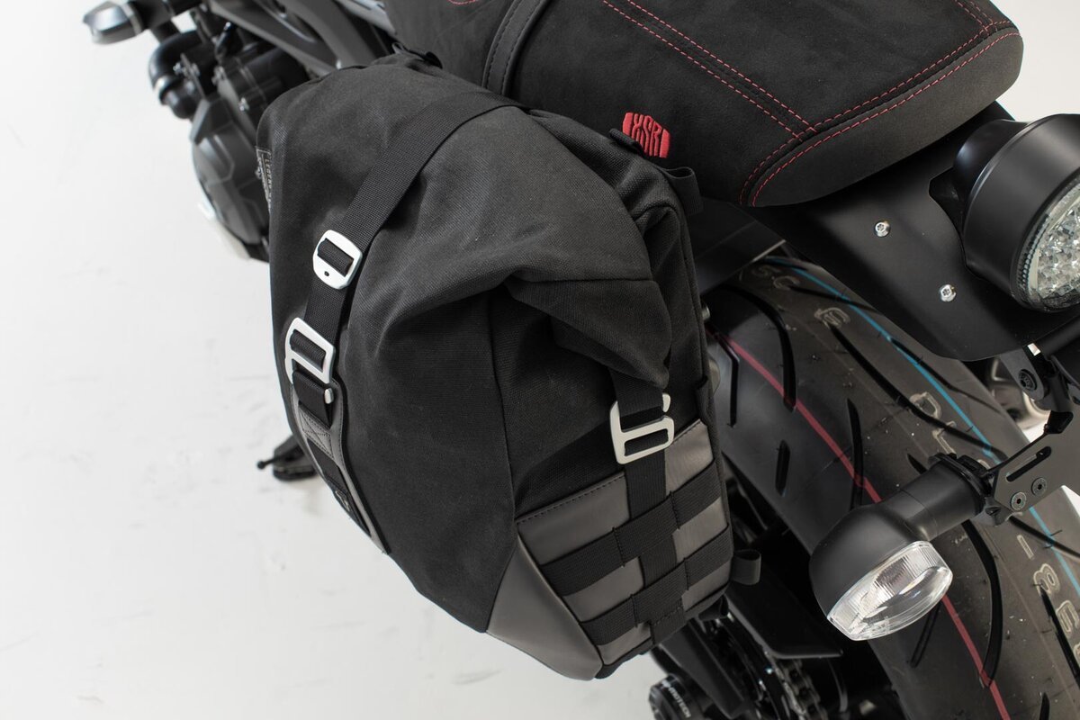 LC sānu somas 13,5 l komplekts Black Edition Yamaha XSR 900 Abarth (17-21).