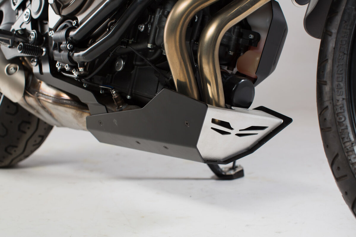 Kartera sargs Yamaha MT-07 (14-20).